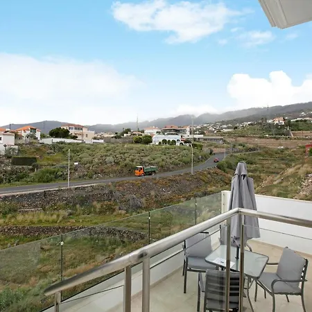 Daire Pimpopa 0-4 Candelaria