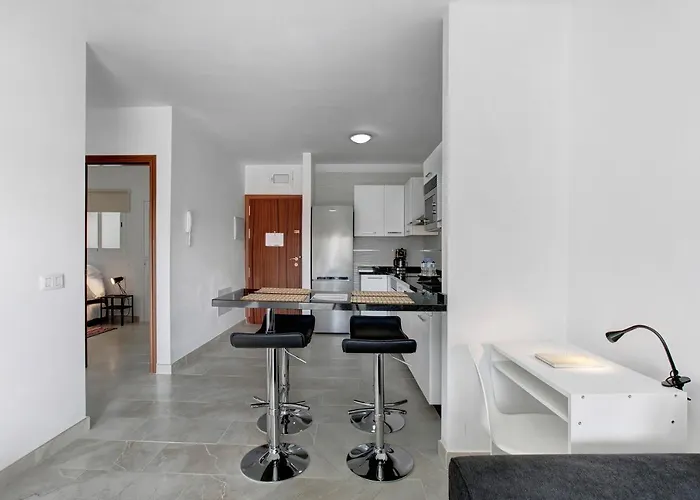 Pimpopa 0-4 Апартаменты Канделария