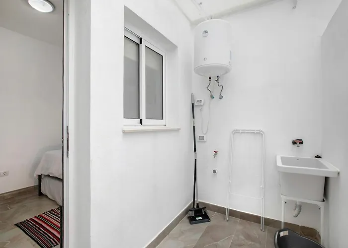 Pimpopa 0-4 Апартаменты *